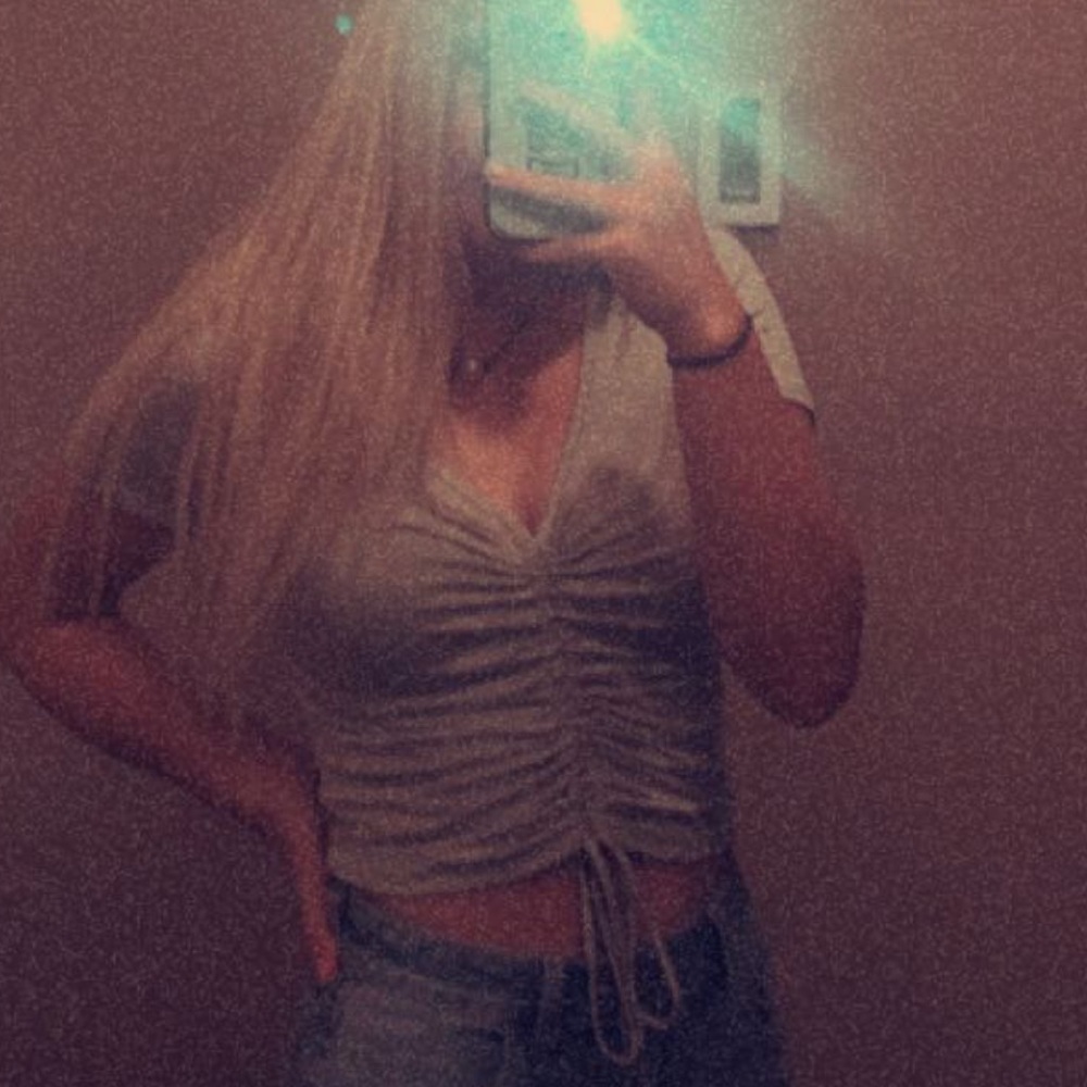 Green tie up crop top